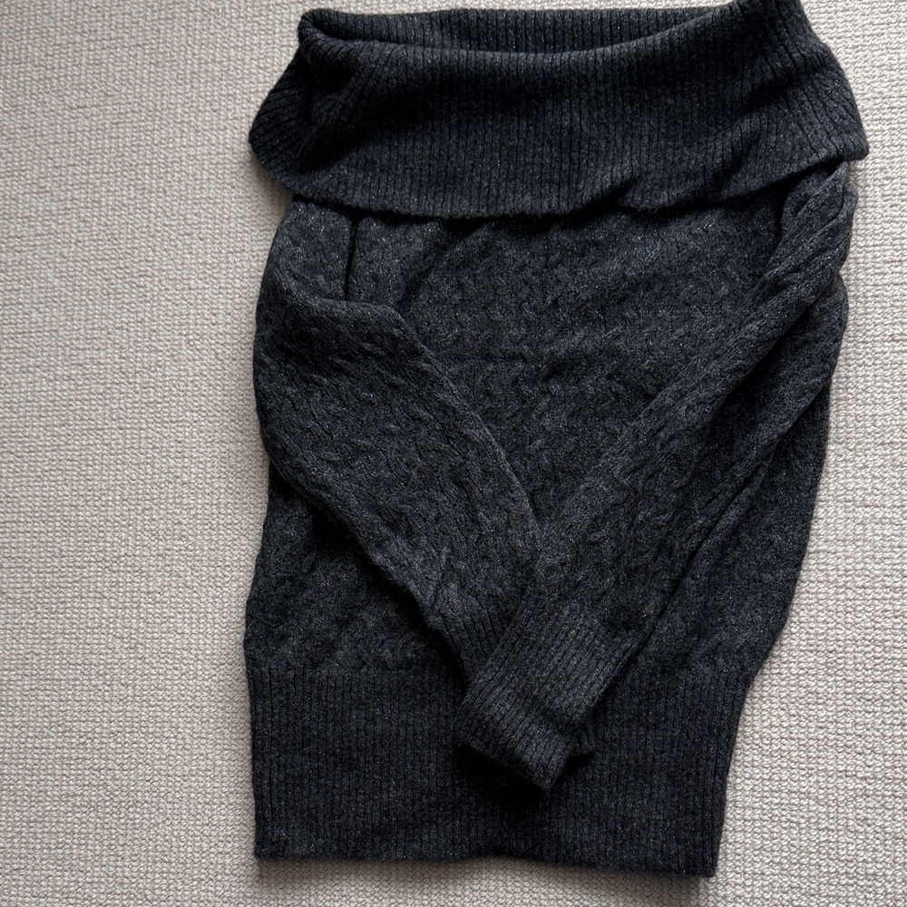 Banana republic italian yarn Black Cable-Knit Off-the-Shoulder Sweater